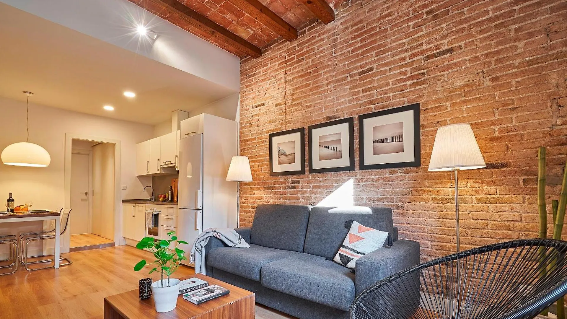 Catalan Comfort Near Sagrada Familia By Myrentalhost location